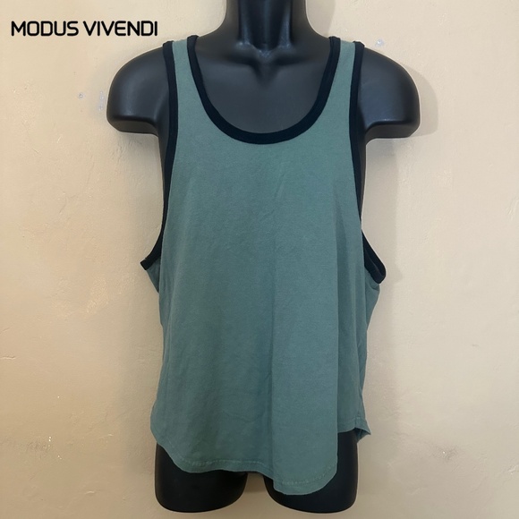 Modus Vivendi Tank Top Large Gently worn Stretch fit - Picture 1 of 3